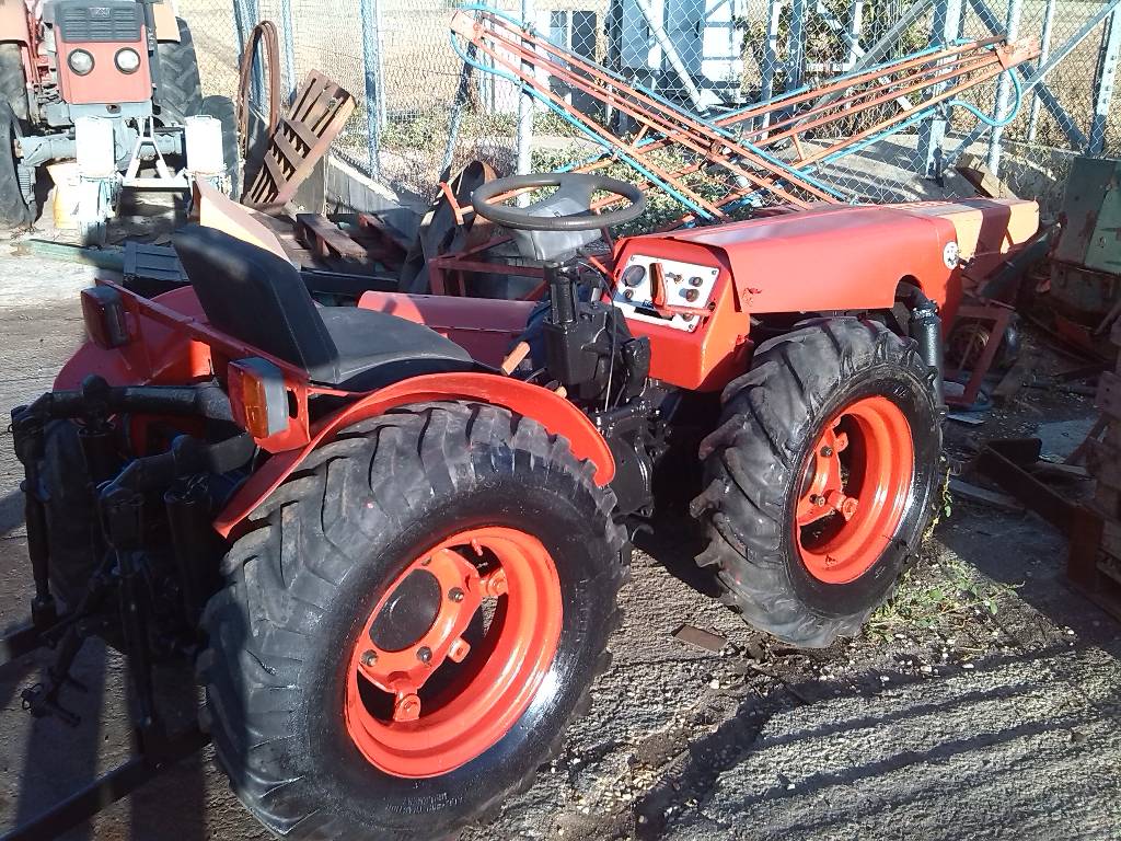 Used Agria 8900b tractors Year: 1995 Price: $2,674 for ...
