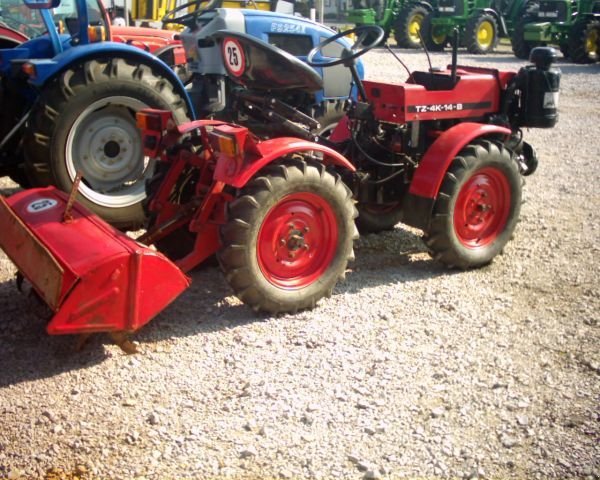 Tractor Agria Agrostroj Tz4k - technikboerse.com