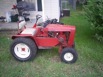 Wheel Horse 1054 4-Speed - TractorShed.com