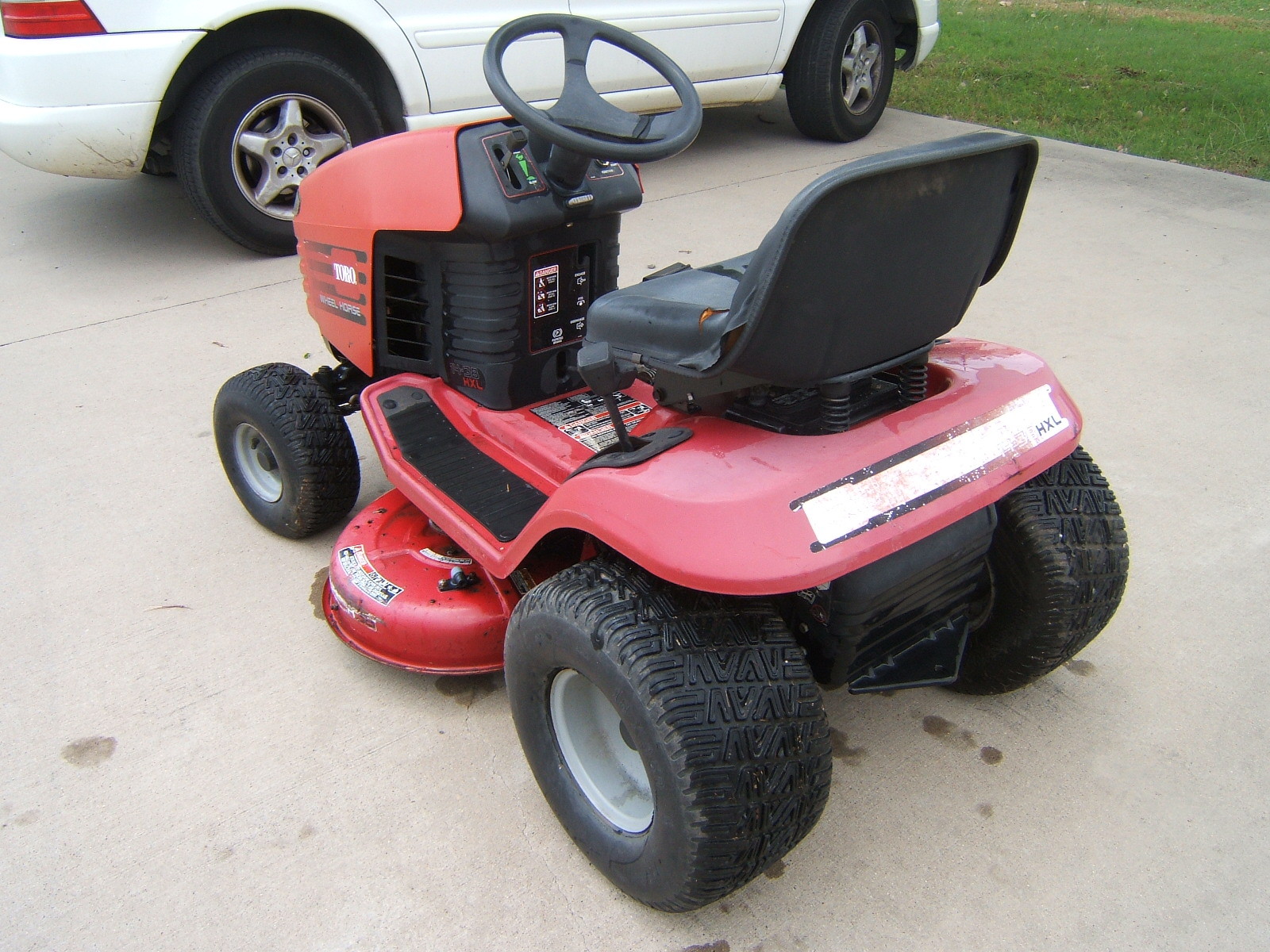 Toro Wheel Horse 14-38 HXL Riding Mower photo, picture, image on Use ...