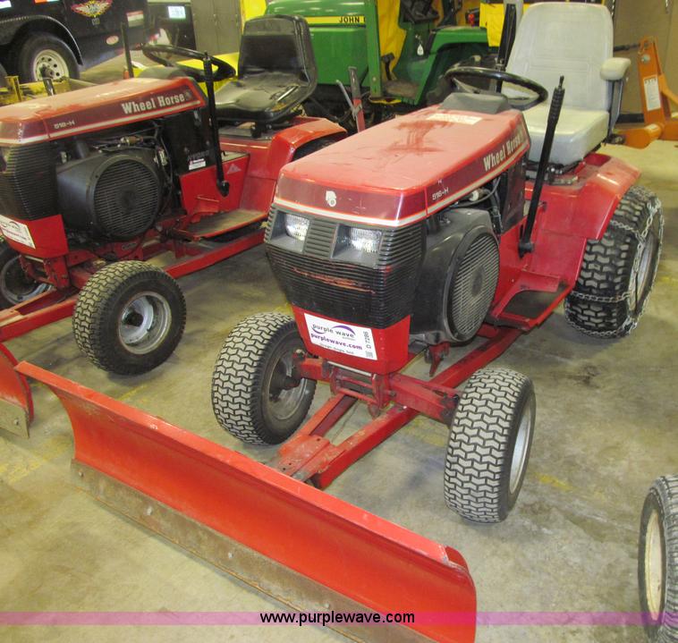 D7286.JPG - Wheel Horse 516 H Hydro lawn tractor, Toro Power Plus 16 ...