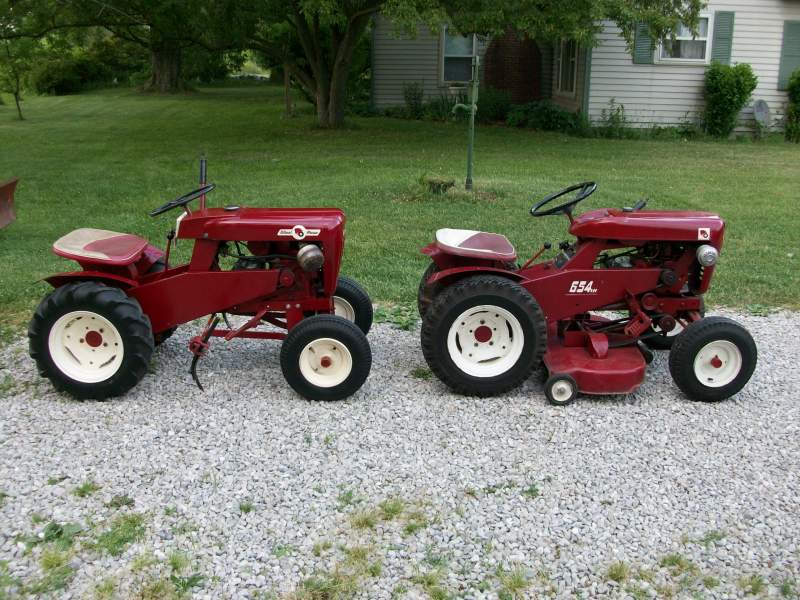 Restored 1961 Wheel Horse Model #701 with rear and mid-mounted ...