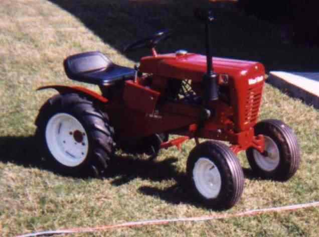 Lawn & Garden Tractors Photo WheelHorse P3