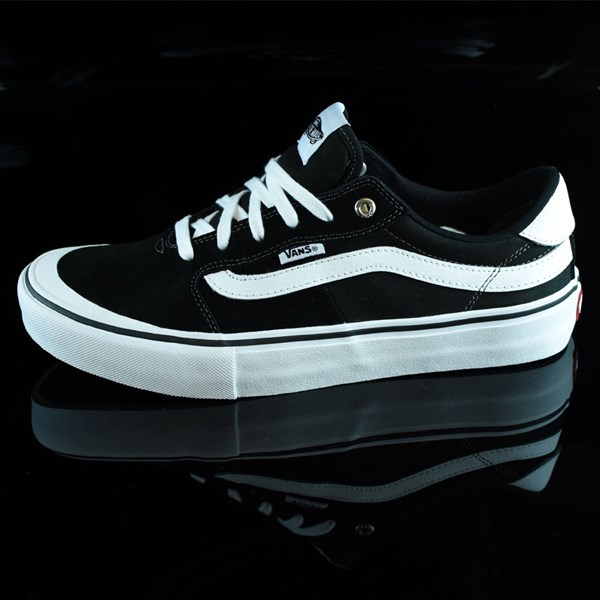Style 112 Pro Shoes Black, White In Stock at The Boardr
