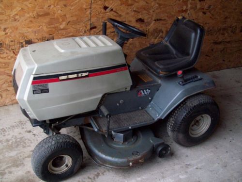 White Fst 14 Lawn Tractor Riding Mower All Wheel Steer | What's it ...