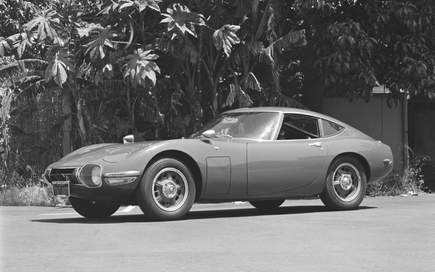 Toyota 2000 Gt Side Black And White Photo 2