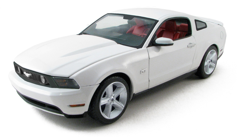 12814_1_18_2010_Ford_Mustang_GT_White.jpg (76.1 KB)