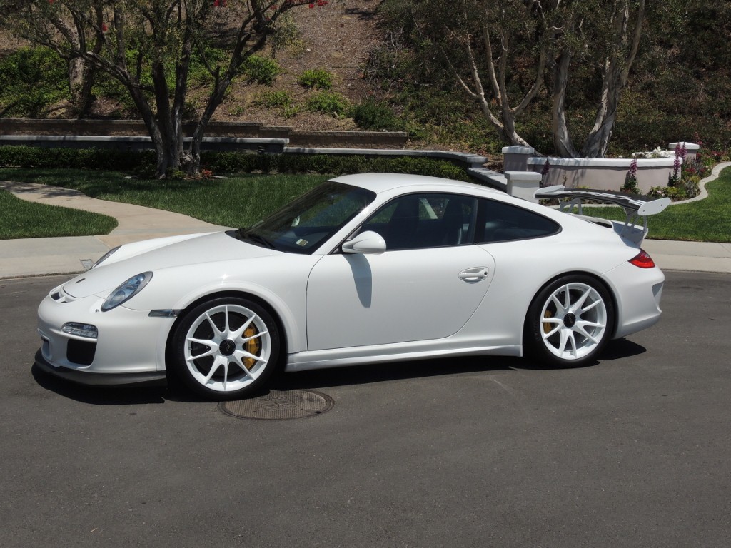 2011 White GT3RS for sale - immaculate - Rennlist Discussion Forums