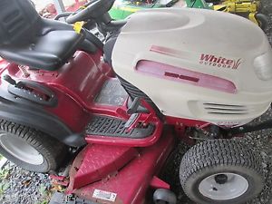2004-White-GT-2550-H-garden-lawn-tractor-50-034-cut-25hp-Tecumseh-used ...