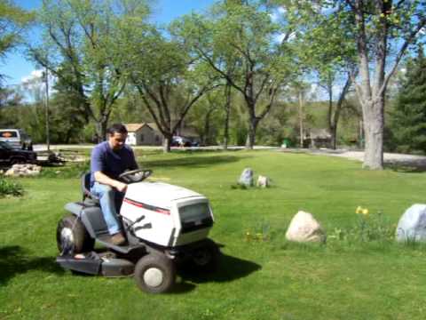White Riding Mower - YouTube