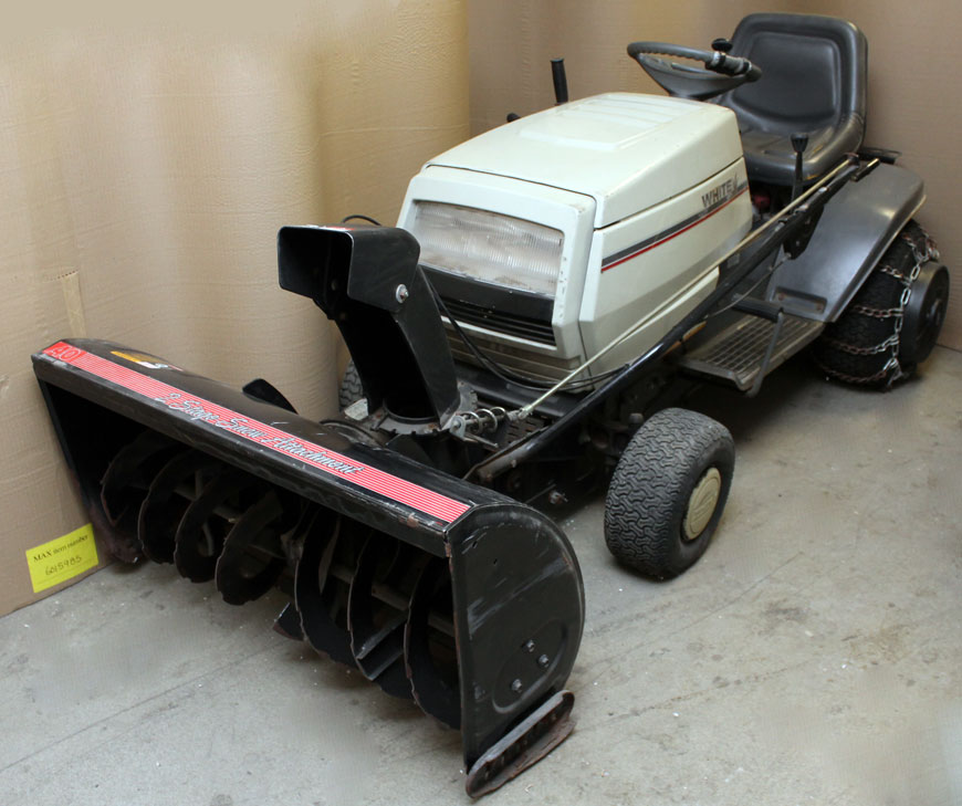 White MTD LT-165 16HP 40 Clearing Width Snowblower Tractor Runs And ...