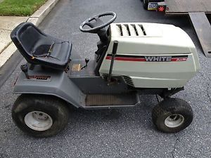White LT18 Riding Mower Lawn Garden Tractor Briggs 42