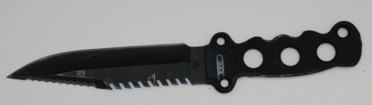 BUCK BUCKMASTER LT MODEL 185 SURVIVAL KNIFE