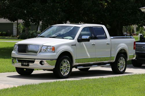 2006 Mark LT only 5000 Miles! Pearl White and 4x4, Clean Carfax and ...