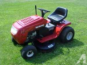 2003 MTD Yard Machines Riding Lawn Mower, 13.5 hp, 38
