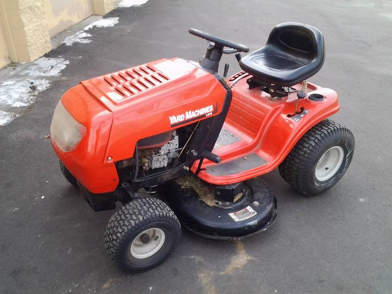 MTD Yard Machines 15.5 HP 42 Inch Cut Riding Mower (For Parts Or ...