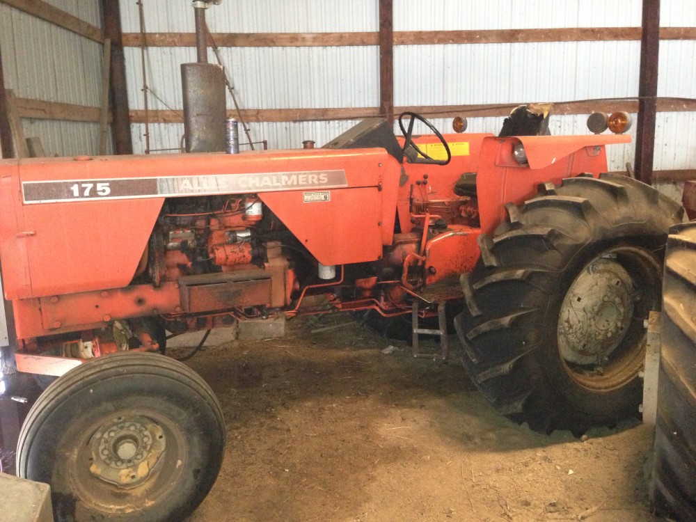 Allis Chalmers 175 Tractor | Yoap and Yoap