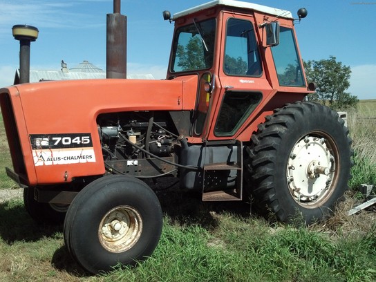 Allis - Chalmers 7045 Tractors - Row Crop (+100hp) - John Deere ...