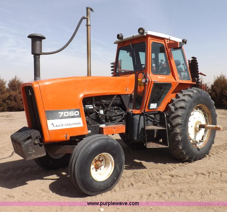 Allis Chalmers 7060 tractor, 8,892 hours on meter, Allis Chalmers ...