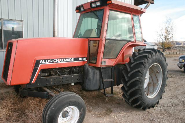 1984 Allis-Chalmers 8030 - Sheridan, Wyoming, USA | EquipmentOne