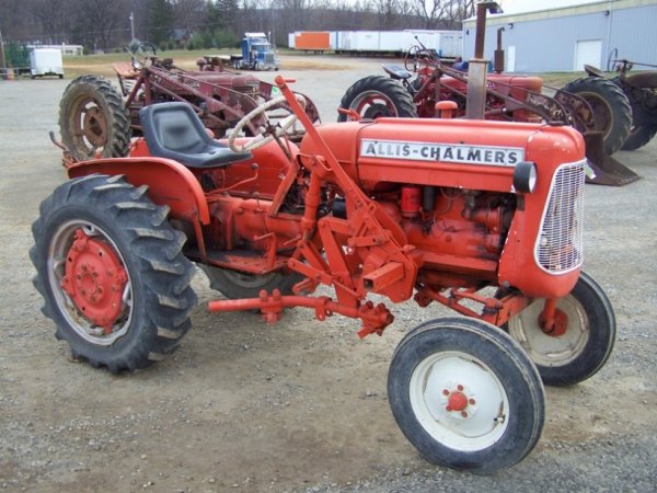 190: Allis Chalmers D10 Antique Tractor : Lot 190
