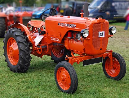 Free Picture Images - Picture of 1960 Allis Chalmers D272 Tractor
