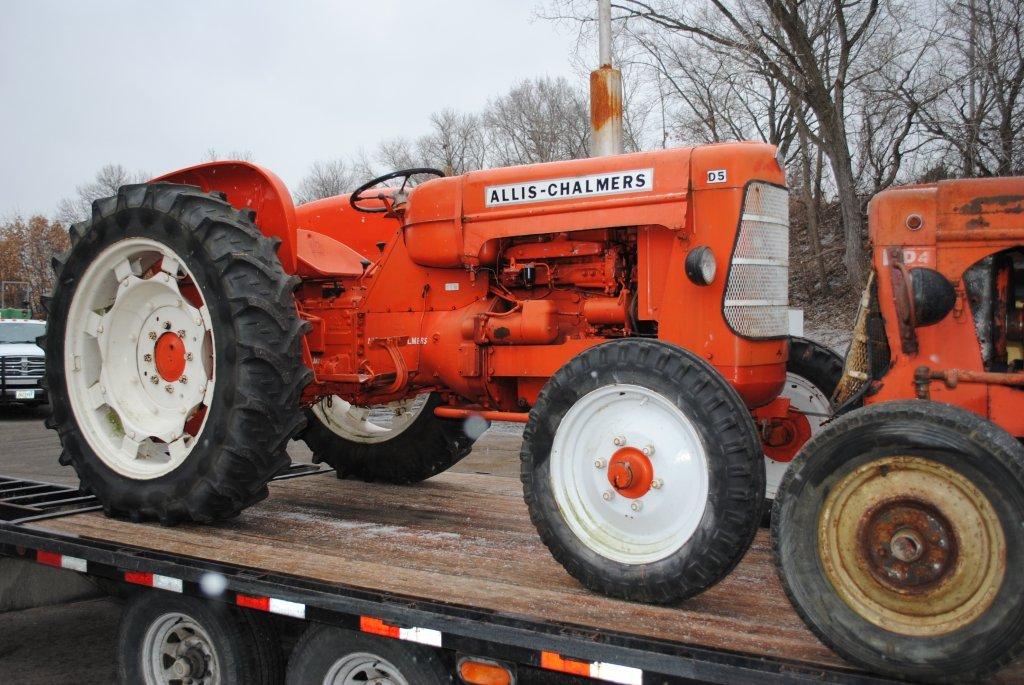 here are some pics of my Fd5 tractor that was shipped over from the ...