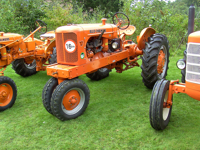 Allis-Chalmers WD-45 tractor | Flickr - Photo Sharing!
