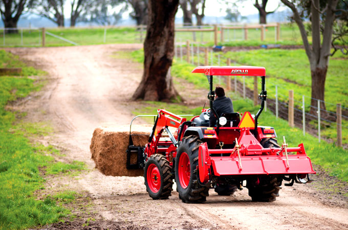 With a SWL of 660 Kgs, the APOLLO 554 with bale forks is ideal for ...