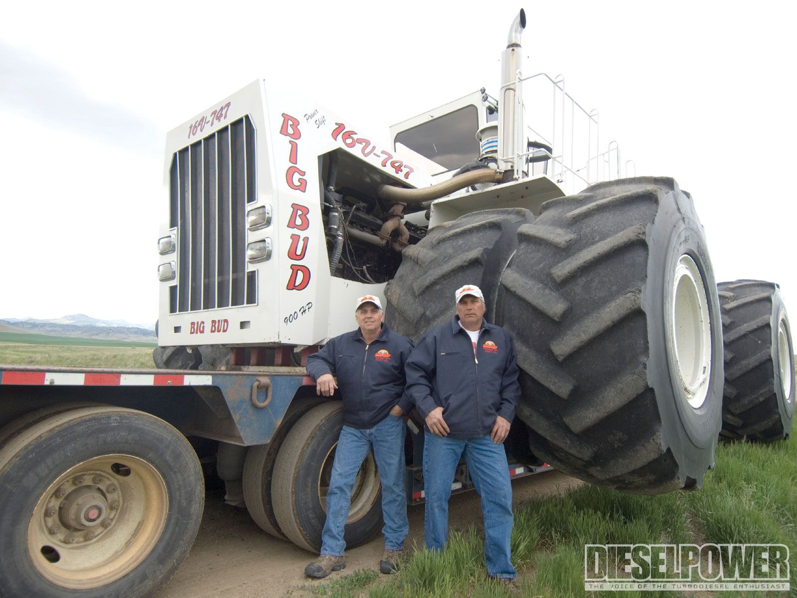 Big Bud: The World's Largest Farm Tractor - Diesel Power Magazine