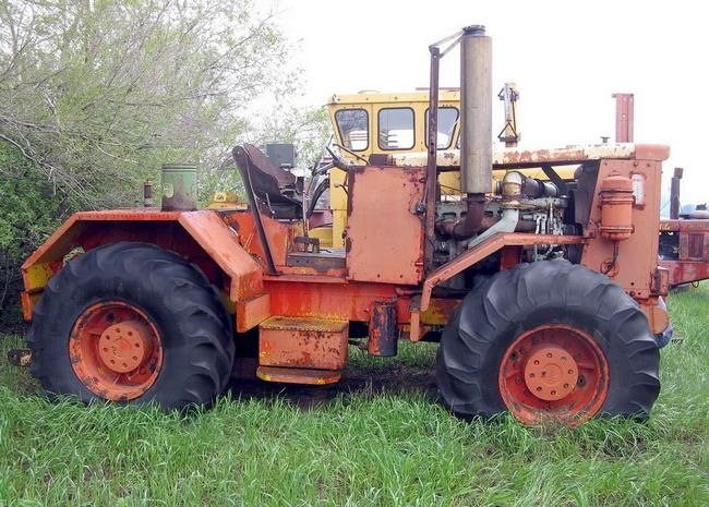 The tractor as purchased from Swenson Tractor Collector in Minot ...