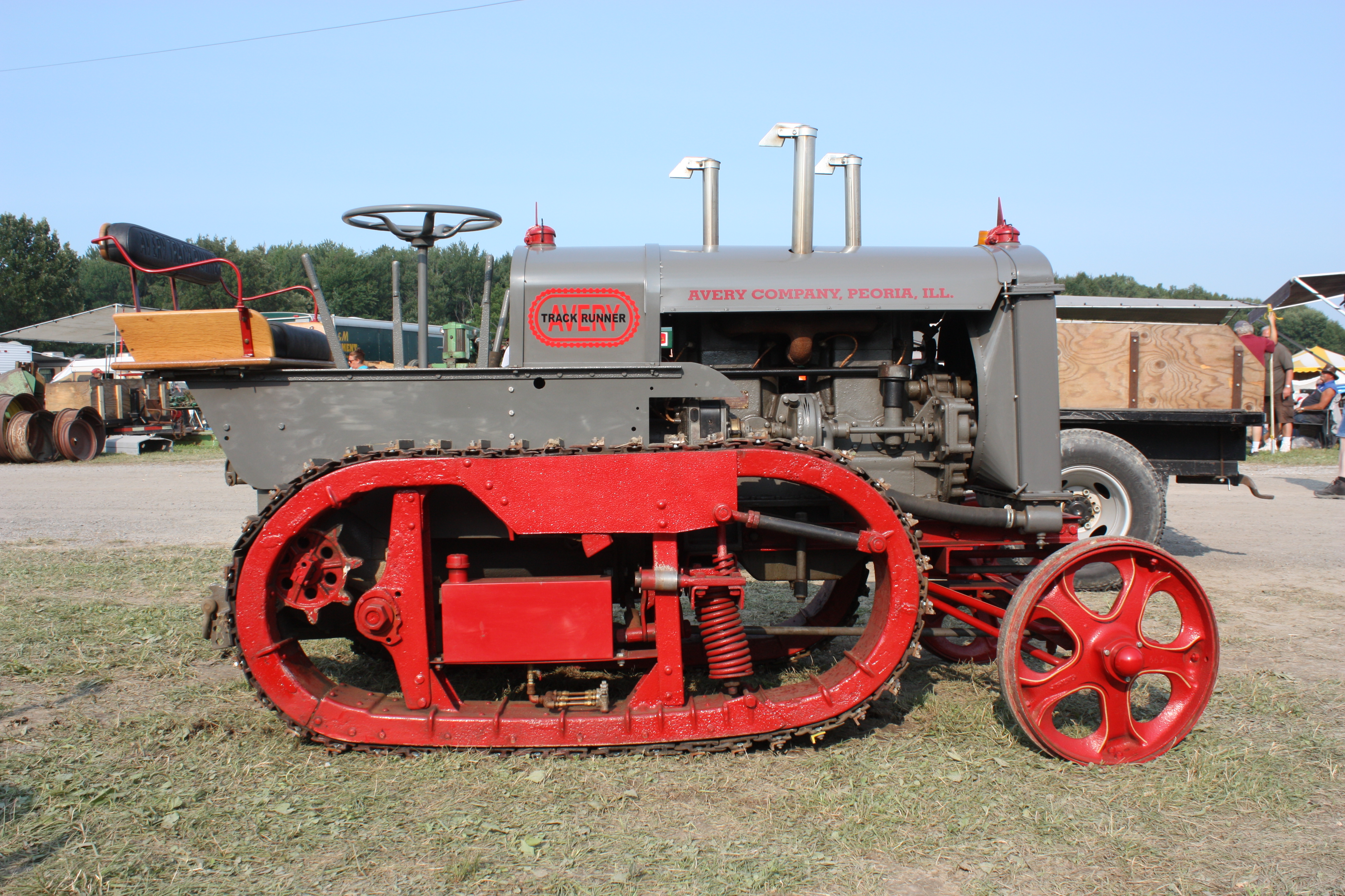 avery-track-runner-tractor-1923-canandaigua-ny-show-2014-117.jpg