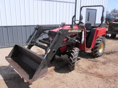 Belarus 220 Tractor For Sale at EquipmentLocator.com