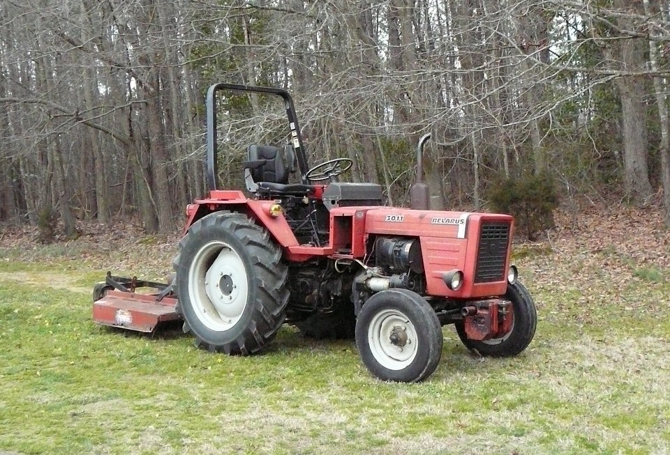 Belarus 3011 Farm Tractor and Attachments for $3499 !! ONLY 407 Hours
