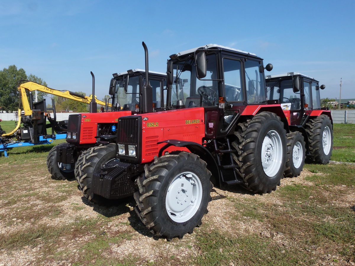 MTZ BELARUS MTZ 892.2 traktor - Pap-Agro Kft. - Agroinform.com