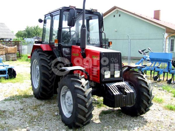MTZ-892.2 Traktor (90 LE, turbs, mechanikus vlt, egyenes els hd ...