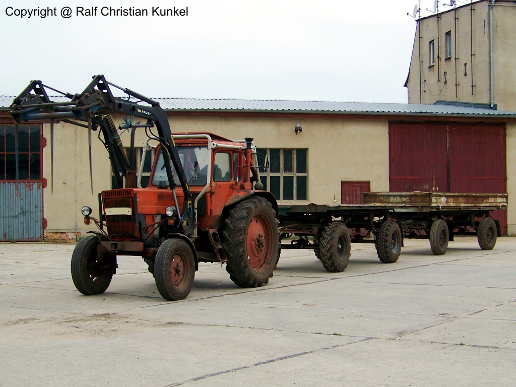Belarus MTZ-80 (= MTS-80) - Hersteller: Minsker Traktorenwerk ...