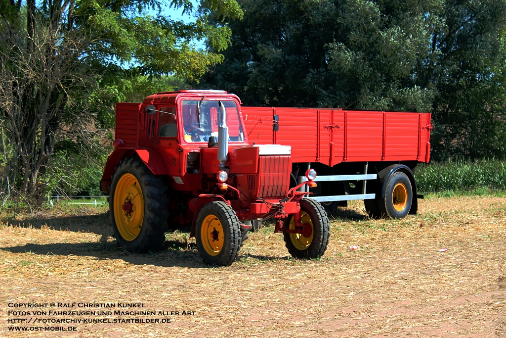 Belarus MTZ-80 (MTS-80) - Traktor, Schlepper - Hersteller ...
