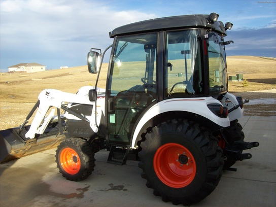 2012 Bobcat CT335 Utility Tractor, 190 Hrs, 38 HP, Hydro, MFWD W/CT ...