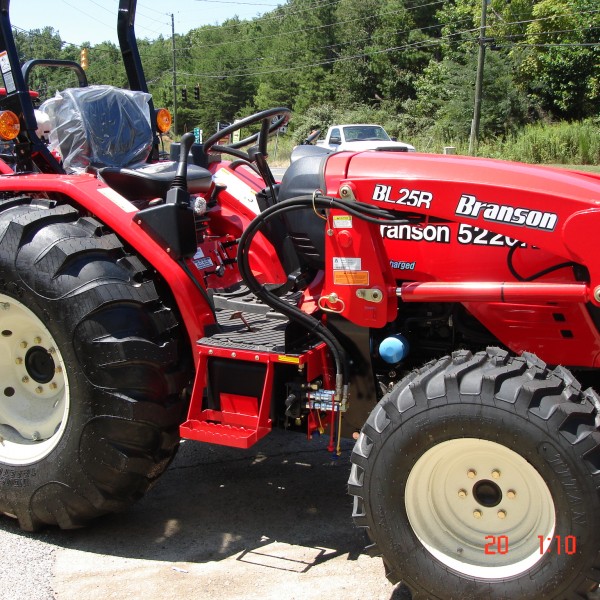 Branson 5220R | Georgia Tractor Company