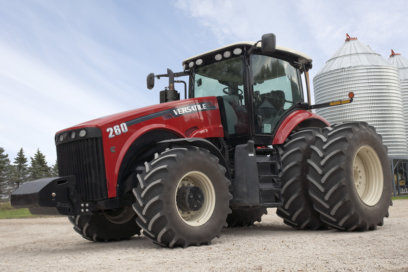 BUHLER VERSATILE MFWD 260-310 PS landwirtschaftliche Traktoren