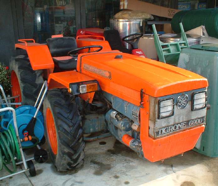 Antonio Carraro Tigrone 6000 | Tractor & Construction Plant Wiki ...