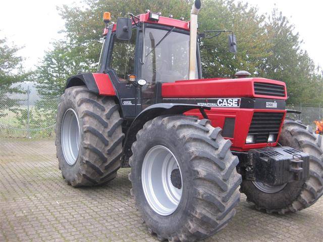 Brugt Case IH Traktor 1255 XL- AltiMaskiner.dk