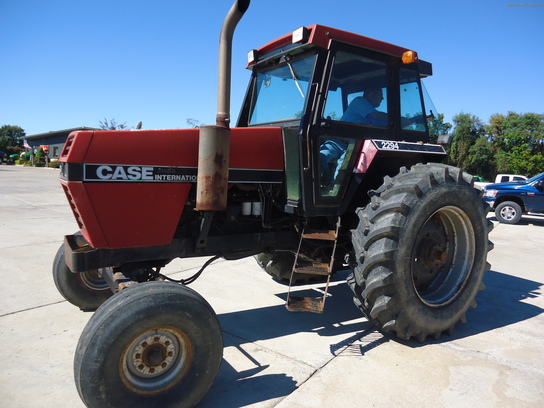 1987 Case IH 2294 Tractors - Row Crop (+100hp) - John Deere ...