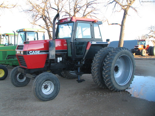 Case IH 2394 Tractors - Row Crop (+100hp) - John Deere MachineFinder