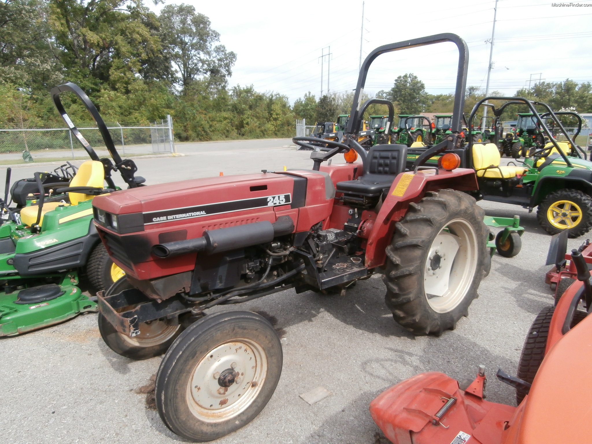 Case IH 245 Tractors - Compact (1-40hp.) - John Deere MachineFinder