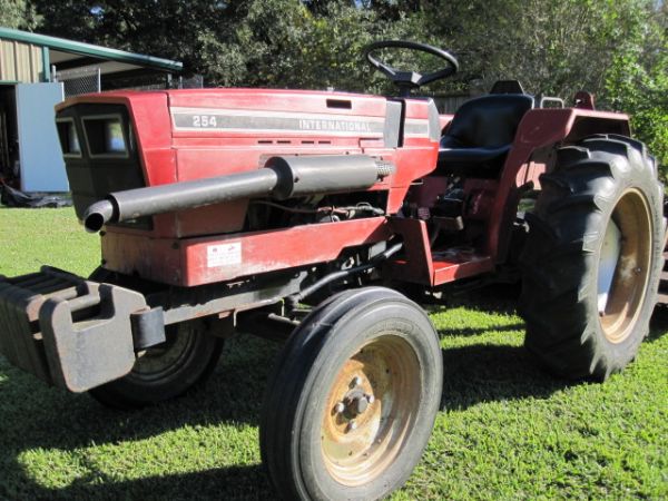 1984 Case IH 254 / 5' Bushhog Farm Tractor For Sale in Baton Rouge ...