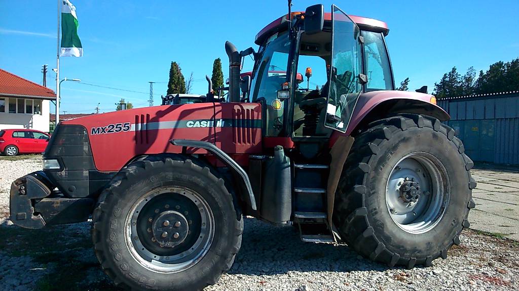 Used Case IH Magnum MX 255 tractors Year: 2005 Price: $28,885 for sale ...
