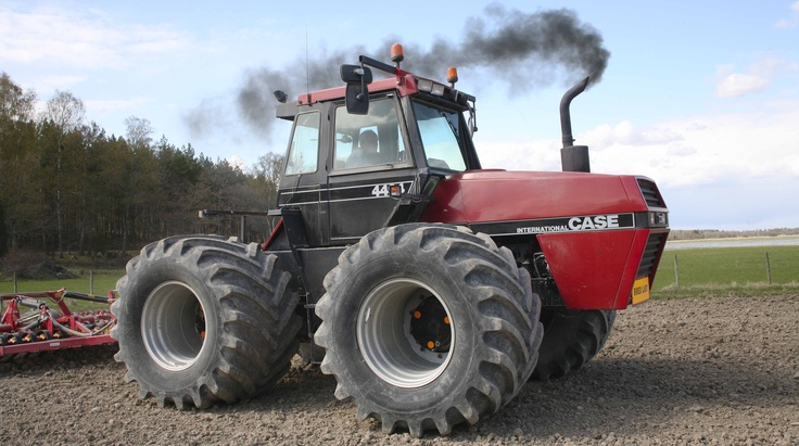 Case International 4494, the tractor i've spent endless hours in ...