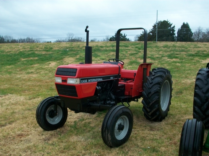 Case IH 595 Specifications